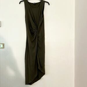Express hunter green asymmetrical dress with ruching accent‎ size small